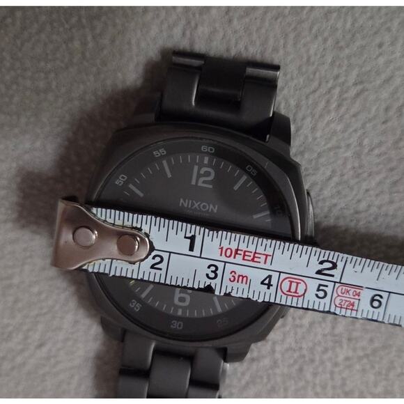 Nixon Livewire Watch 17L Quartz WORKING The Charger 100 Meter Black Charcoal main image 5